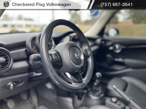Used 2019 MINI Cooper S w/ Signature Upholstery Package image 18