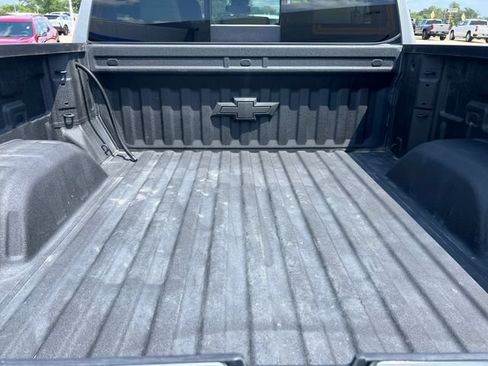 Certified 2024 Chevrolet Silverado 1500 LT AWD/4WD image 11
