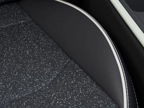 New 2025 Kia K4 GT-Line w/ GT-Line Sunroof Package image 24