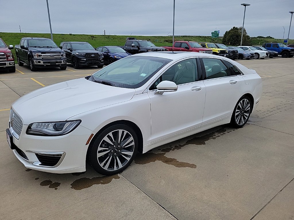 Used 2018 Lincoln MKZ Reserve w/ Climate Package FWD image 7