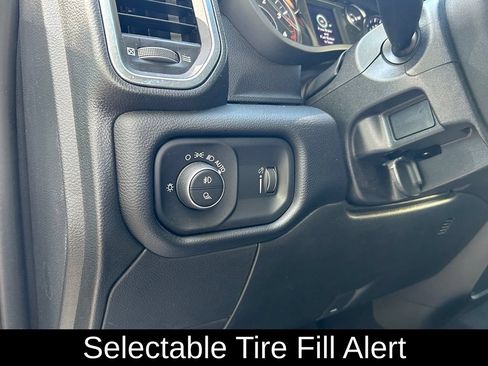 Used 2026 RAM 2500 Big Horn AWD/4WD image 35