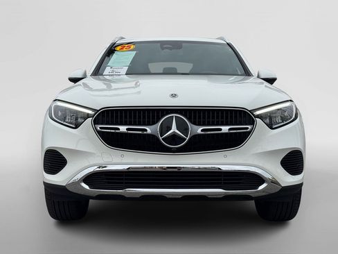 Certified 2025 Mercedes-Benz GLC 300 image 8