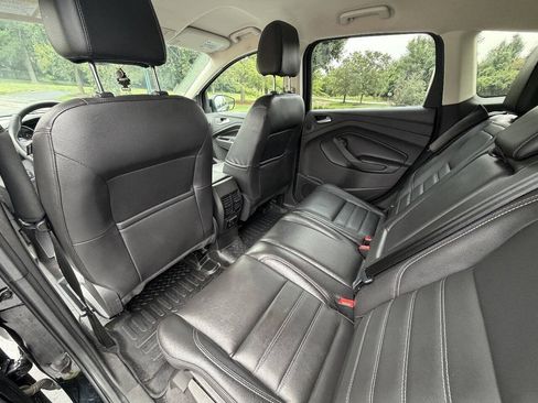Used 2017 Ford Escape Titanium AWD/4WD image 8