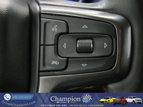 Used 2022 Chevrolet Suburban RST w/ Luxury Package RWD image 34