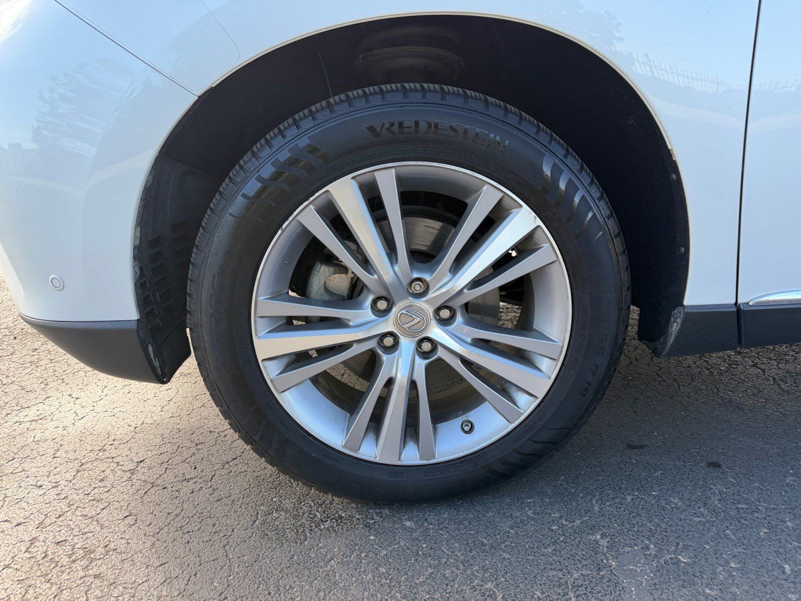 Used 2015 Lexus RX 450h AWD image 24