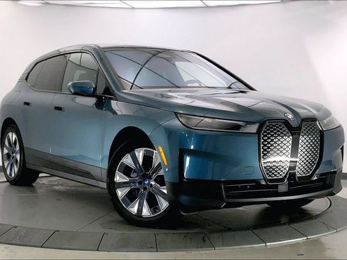 Certified 2024 BMW iX xDrive50 w/ Premium Package AWD/4WD image 1
