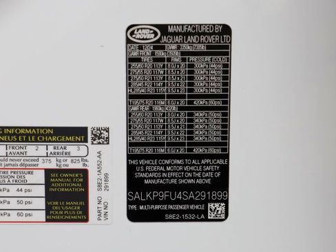 New 2025 Land Rover Range Rover SE image 26