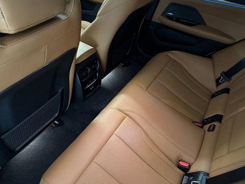 Certified 2023 BMW i4 M50 w/ Premium Package image 28