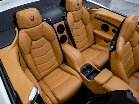 Used 2018 Maserati GranTurismo Sport image 77