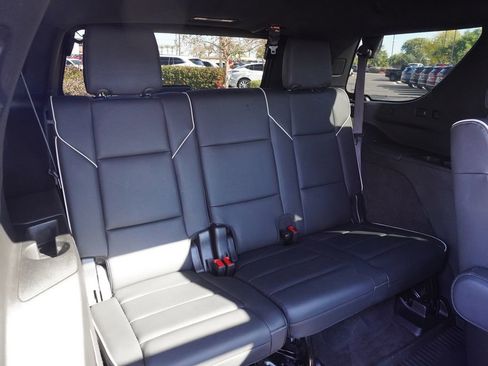 Used 2023 Cadillac Escalade Premium Luxury image 10