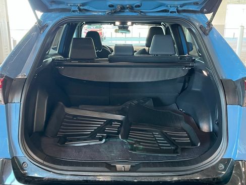 Used 2022 Toyota RAV4 SE AWD/4WD image 10