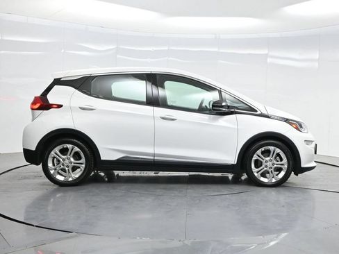 Used 2020 Chevrolet Bolt LT FWD image 39