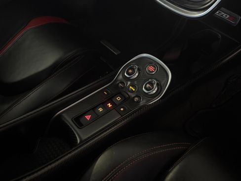 Used 2016 McLaren 570S Coupe image 44