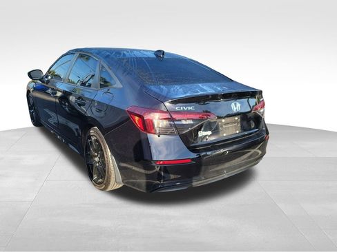 Used 2025 Honda Civic Sport image 14