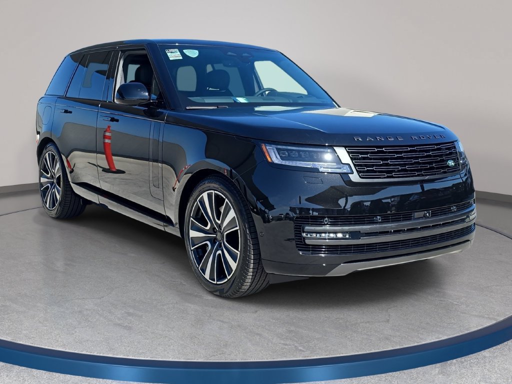 New 2026 Land Rover Range Rover SE AWD/4WD image 3