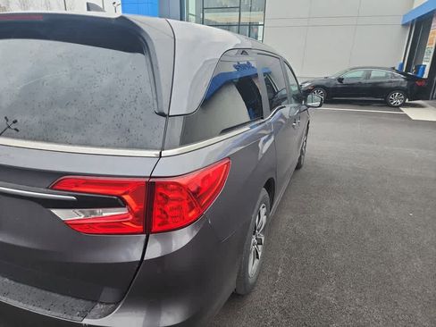 Used 2024 Honda Odyssey EX-L image 3