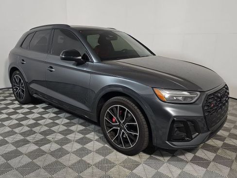 Used 2023 Audi SQ5 Premium Plus w/ Premium Plus Package AWD/4WD image 3