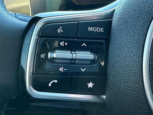 Used 2025 Kia Sorento S w/ Panoramic Sunroof Package image 20