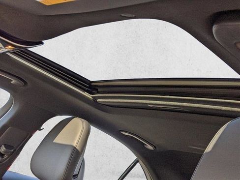 Certified 2025 Mercedes-Benz C 300 4MATIC Sedan image 14