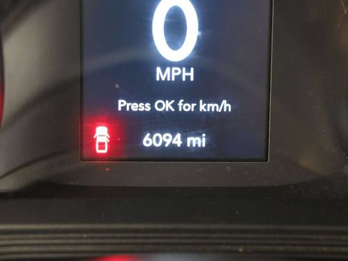 Used 2025 Jeep Gladiator Sport AWD/4WD image 18