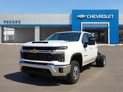 New 2026 Chevrolet Silverado 3500 LT w/ Convenience Package
