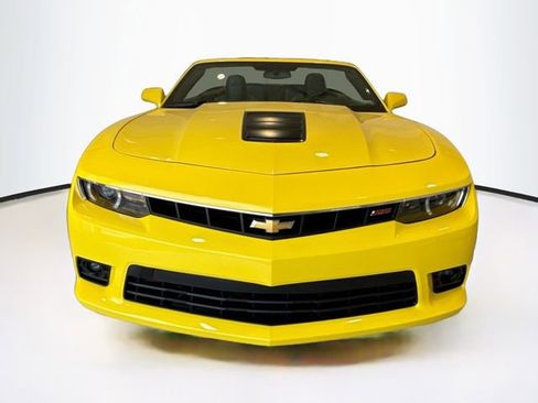 Used 2015 Chevrolet Camaro SS w/ RS Package image 2