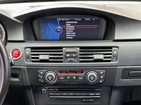 Used 2009 BMW M3 Sedan image 17