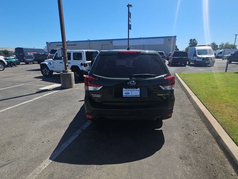 Used 2023 Subaru Forester AWD/4WD image 7