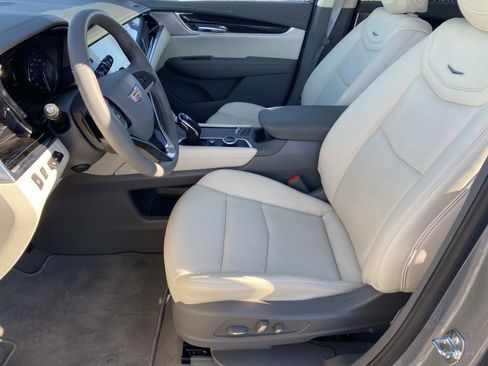 New 2025 Cadillac XT6 Premium Luxury w/ Technology Package image 21