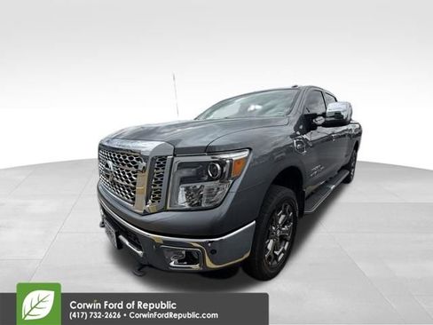 Used 2017 Nissan Titan SL w/ Texas Titan Edition AWD/4WD image 2