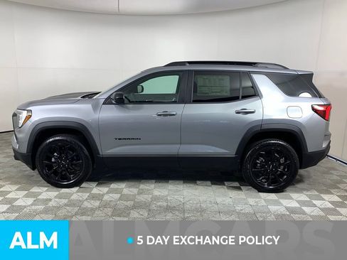 Used 2026 GMC Terrain Elevation w/ Black Edition image 5