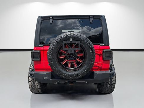 Used 2018 Jeep Wrangler Unlimited Sport S AWD/4WD image 4
