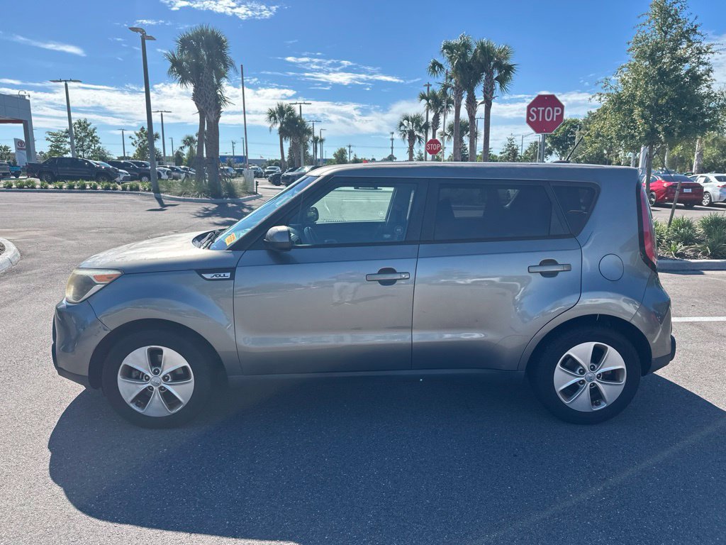 Used 2015 Kia Soul FWD image 3