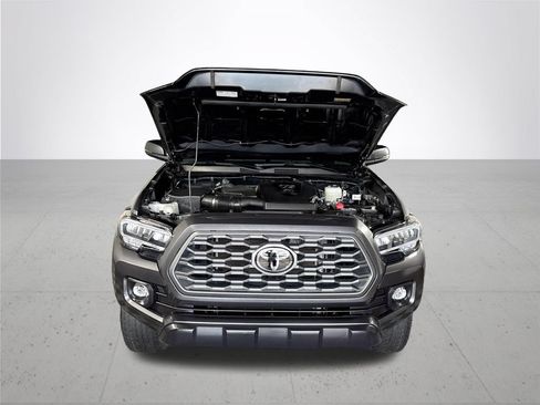 Used 2023 Toyota Tacoma TRD Off-Road w/ Technology Package AWD/4WD image 22