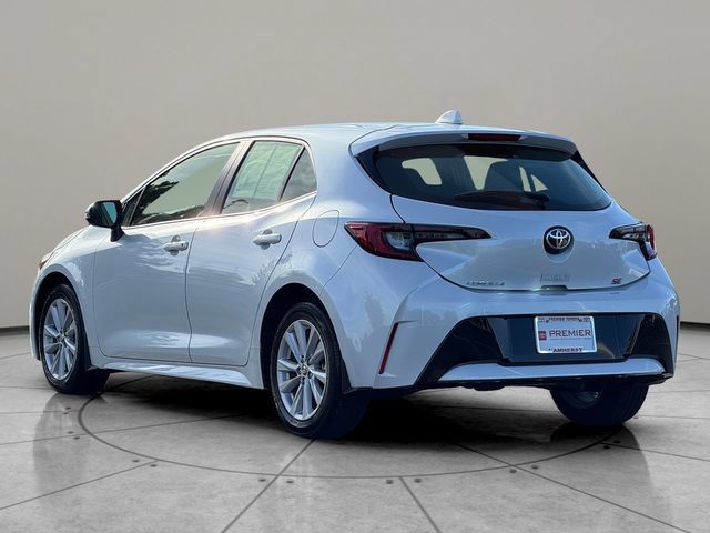Certified 2025 Toyota Corolla SE w/ SE Package FWD image 4