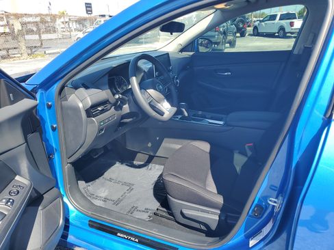 Certified 2021 Nissan Sentra SV image 10