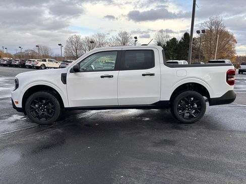 New 2025 Ford Maverick XLT w/ Black Appearance Package image 4