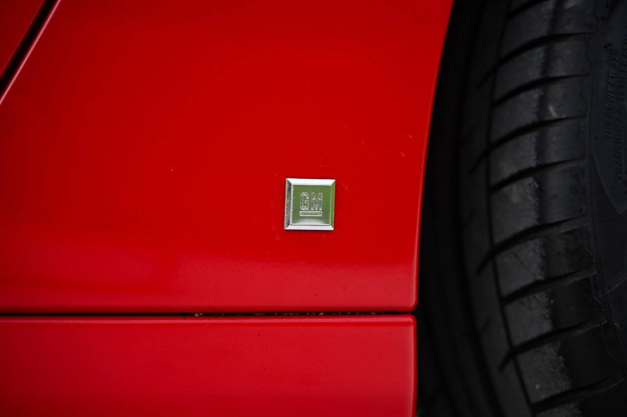 Used 2008 Chevrolet Corvette Coupe RWD image 18