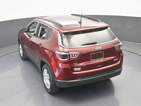 Used 2022 Jeep Compass Latitude w/ Sun and Sound Group image 49