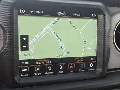 Used 2021 Jeep Wrangler Unlimited Sahara AWD/4WD image 17