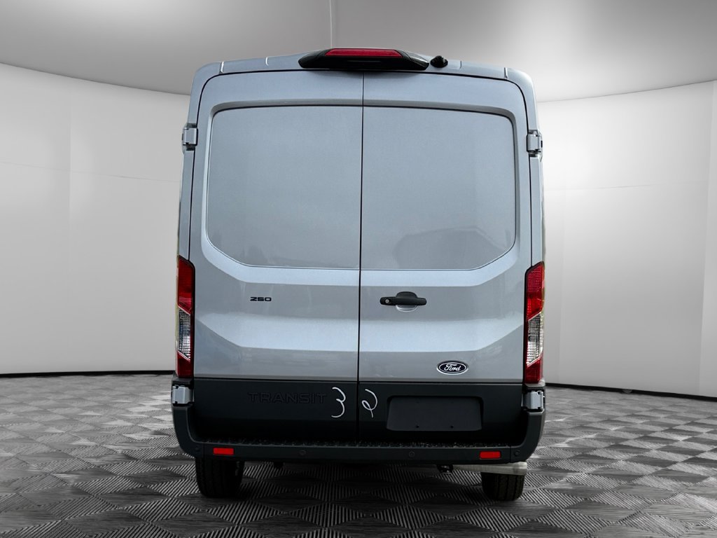 New 2027 Ford Transit 250 148 Medium Roof w/ Load Area Protection Package RWD image 6