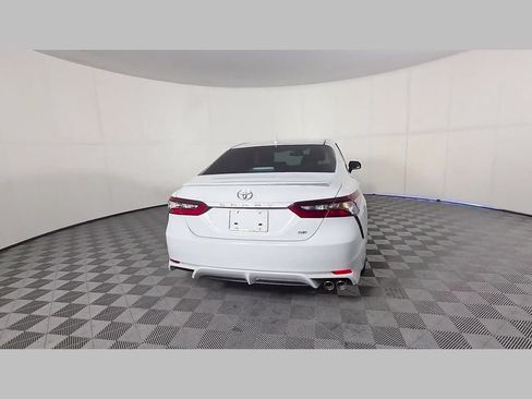 Used 2024 Toyota Camry SE FWD image 41