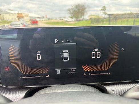 Used 2025 Kia K4 LXS image 17