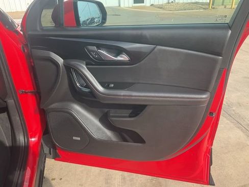 Used 2022 Chevrolet Blazer RS w/ Enhanced Convenience Package image 35