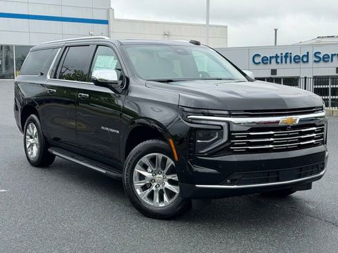 New 2026 Chevrolet Suburban Premier w/ Sun And Tow Package AWD/4WD image 1