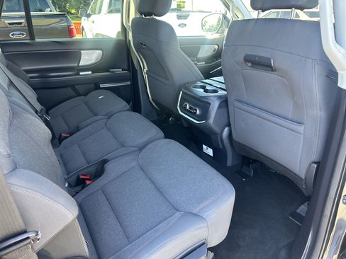Used 2025 Ford Expedition Max Active RWD image 21