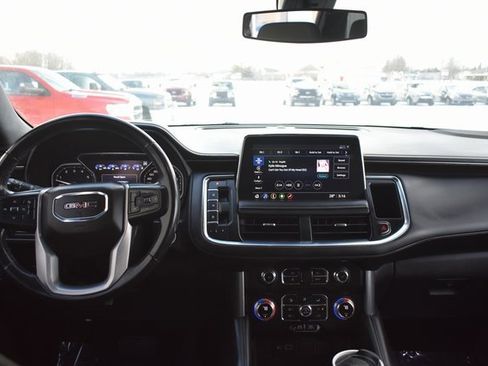 Used 2021 GMC Yukon XL SLE image 35