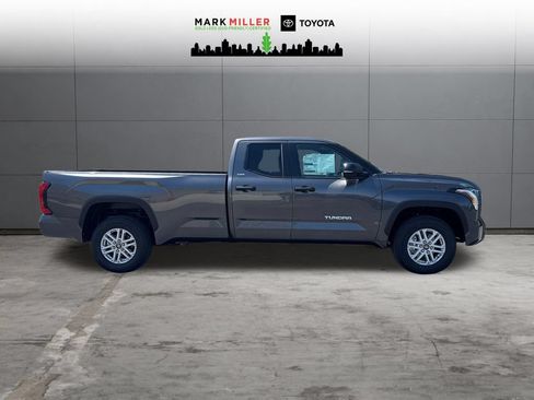 New 2026 Toyota Tundra SR5 w/ SR5 Convenience Package AWD/4WD image 7