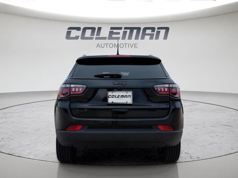New 2026 Jeep Compass Limited w/ Sun, Sound & Navigation Group AWD/4WD image 8
