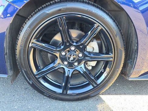 Used 2019 Ford Mustang Coupe w/ Black Accent Package image 16